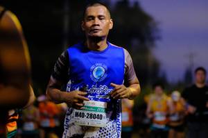 BIB: 28040
                            <button type="button" onclick="openModal(8615198)" class="btn btn-primary btn-sm float-right btn-popup" data-toggle="modal" data-target=".modal-high-quality">
                        <i class="fas fa-shopping-cart"></i> Add to Cart
                    </button>
                                            <button type="button" onclick="isThisMe(8615198, true)" class="btn btn-success btn-sm float-right btn-popup btn-isme hidden" data-toggle="tooltip" data-placement="bottom" title="นี่คือรูปของคุณใช่ไหม คลิกที่นี่เพื่อเอาเข้าอัลบั้ม">
                        <i class="fas fa-plus"></i> Add to album
                    </button>
                    <button type="button" onclick="isThisMe(8615198, false)" class="btn btn-warning btn-sm float-right btn-popup btn-isnotme hidden">
                        <i class="fas fa-ban"></i> Remove from album
                    </button>